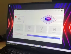 MSI Raider 18 HX Right Side